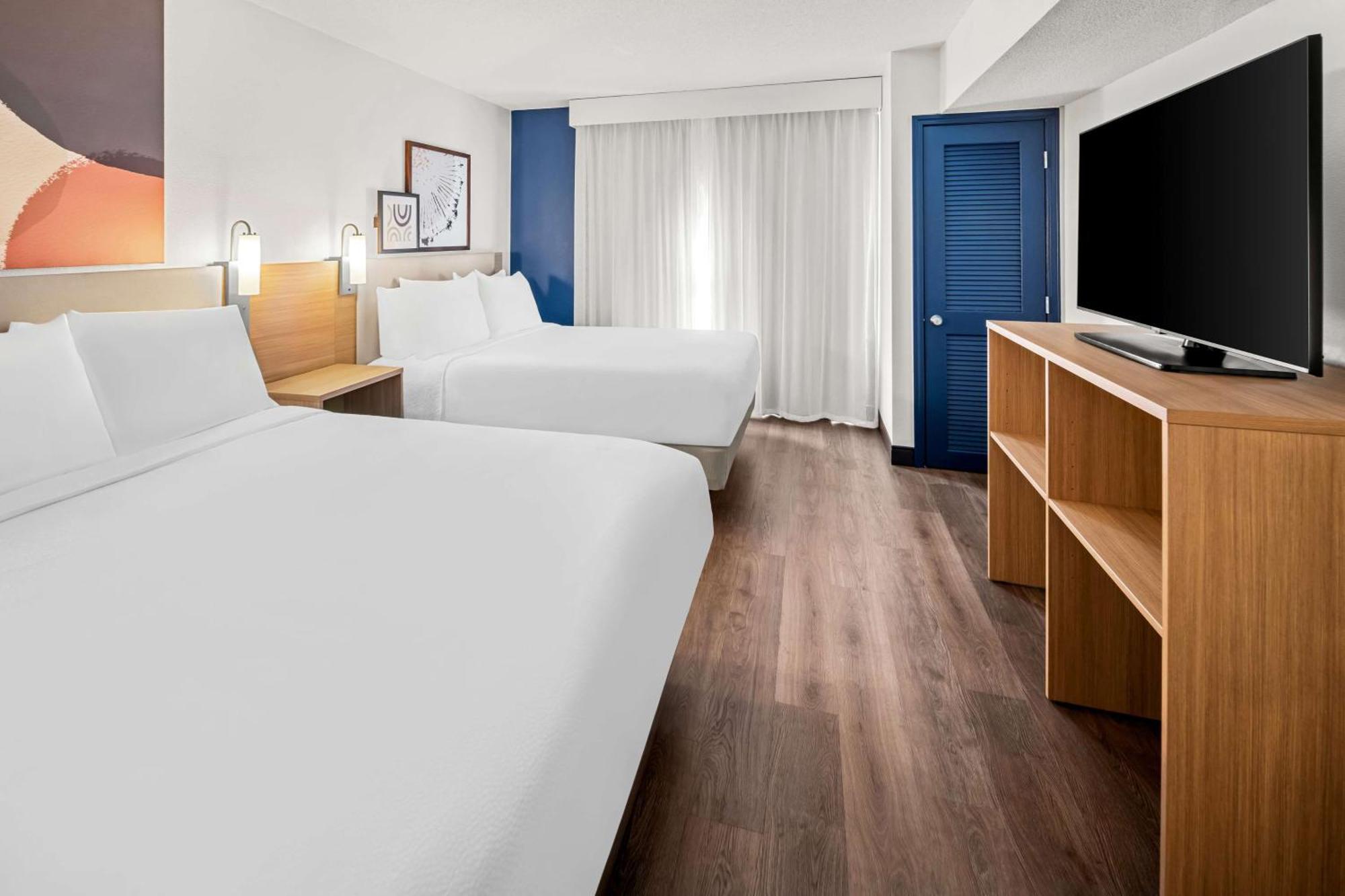 Spark By Hilton Woodbridge Bagian luar foto