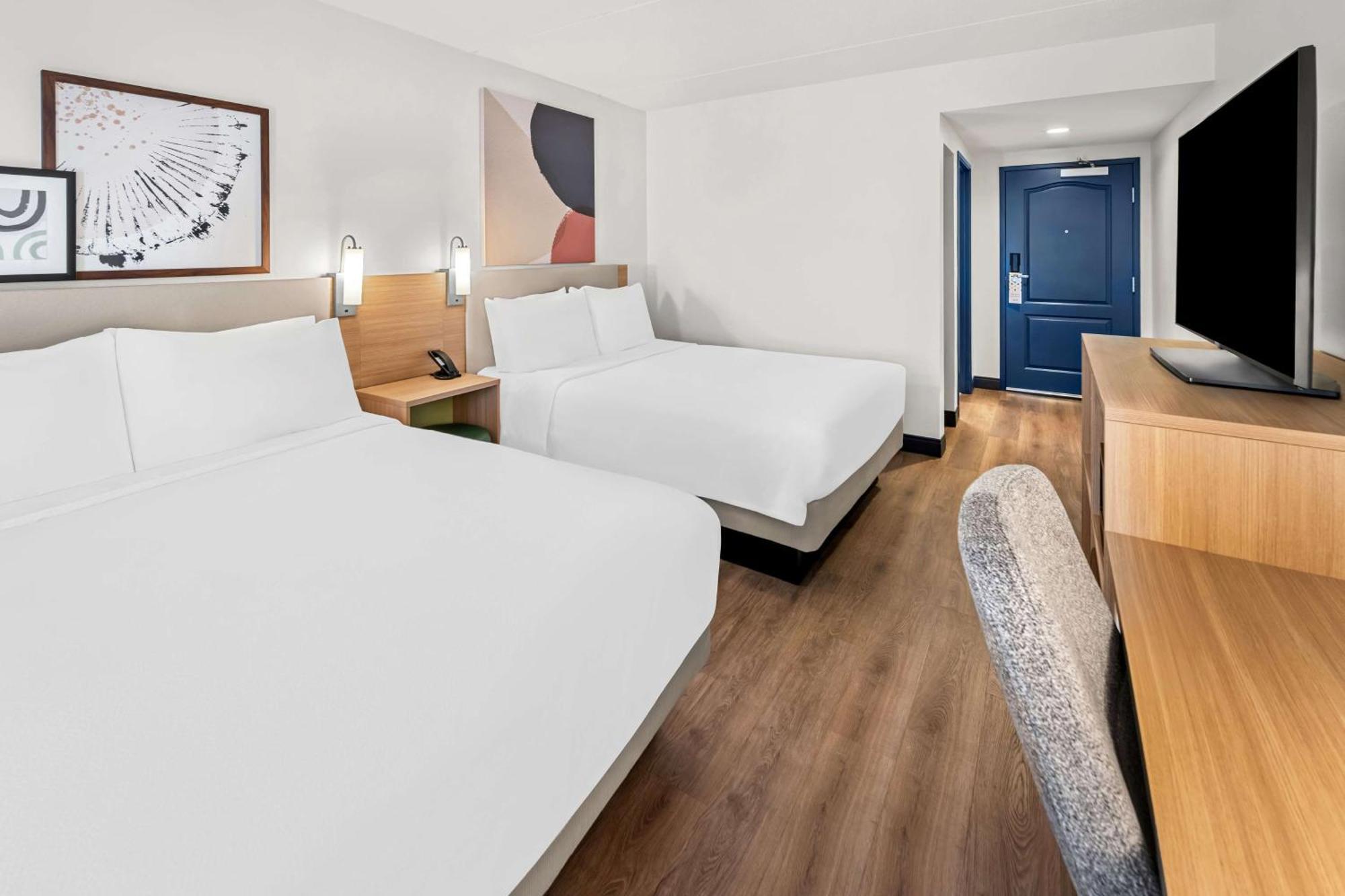 Spark By Hilton Woodbridge Bagian luar foto